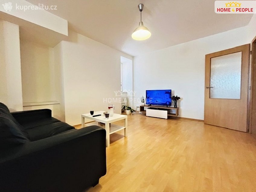 Pronájem bytu 2+kk 58 m^2 Tkalcovská, Brno 