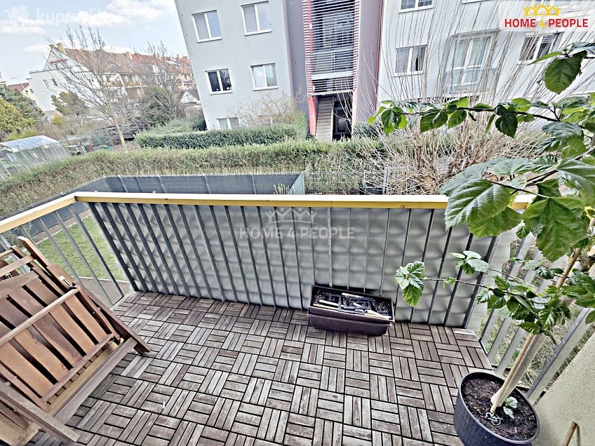 Pronájem bytu 2+kk 58 m^2 Ponětovická, Brno 