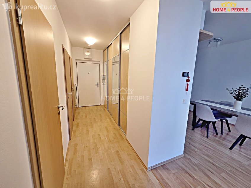 Pronájem bytu 2+kk 58 m^2 Ponětovická, Brno 