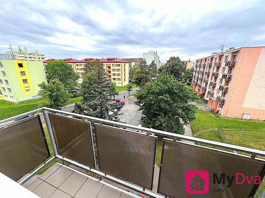 Pronájem bytu 2+kk 38 m^2 Kuchařovická, Znojmo 