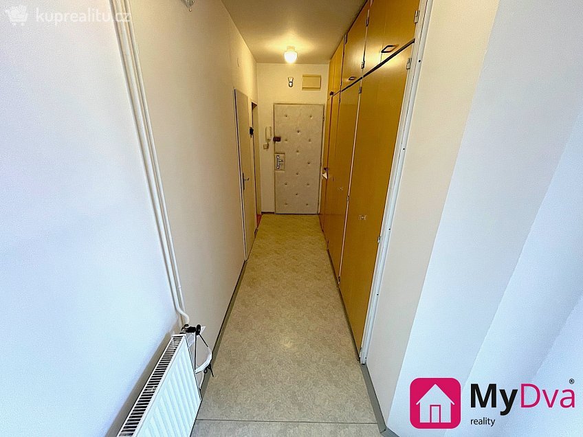 Pronájem bytu 2+kk 45 m^2 Smetanova, Znojmo 