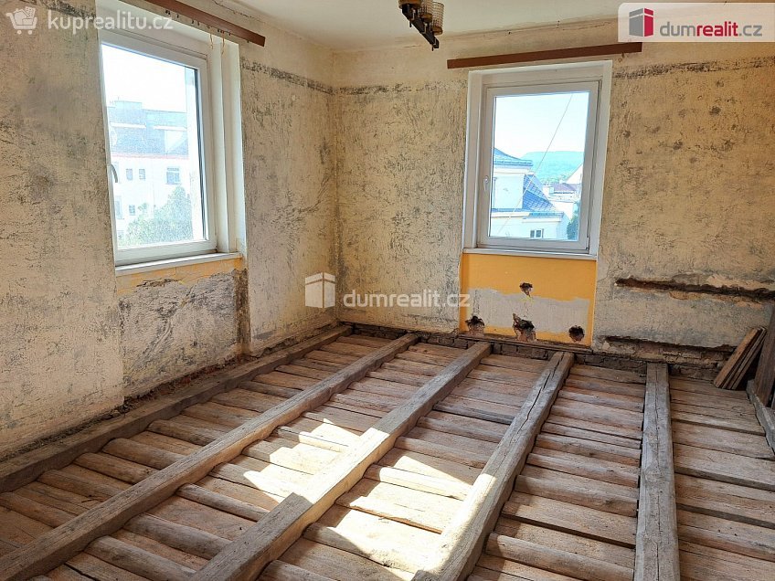 Prodej  rodinného domu 172 m^2 Na Drahách, Ústí nad Labem 