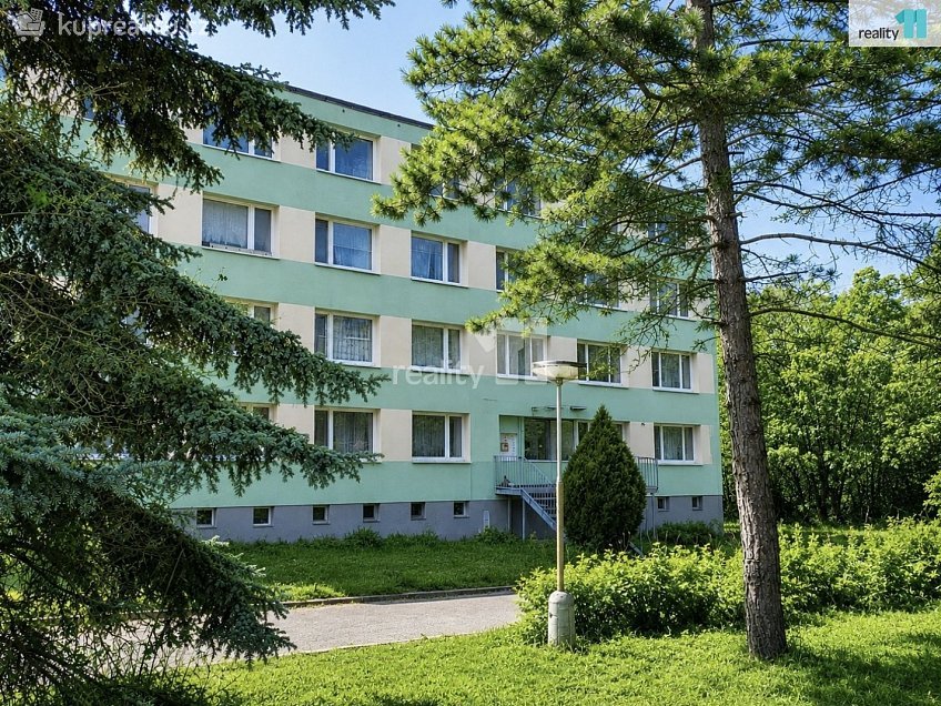 Prodej bytu 3+kk 73 m^2 Na Sídlišti III, Průhonice 
