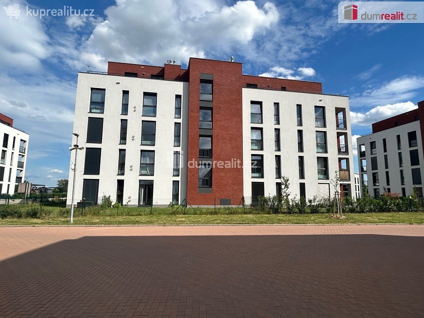 Pronájem bytu 3+kk 90 m^2 Janovická, Kolín 