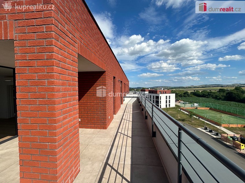 Pronájem bytu 3+kk 90 m^2 Janovická, Kolín 
