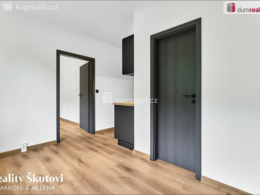 Prodej bytu 3+1 65 m^2 Peškova, Ústí nad Labem 
