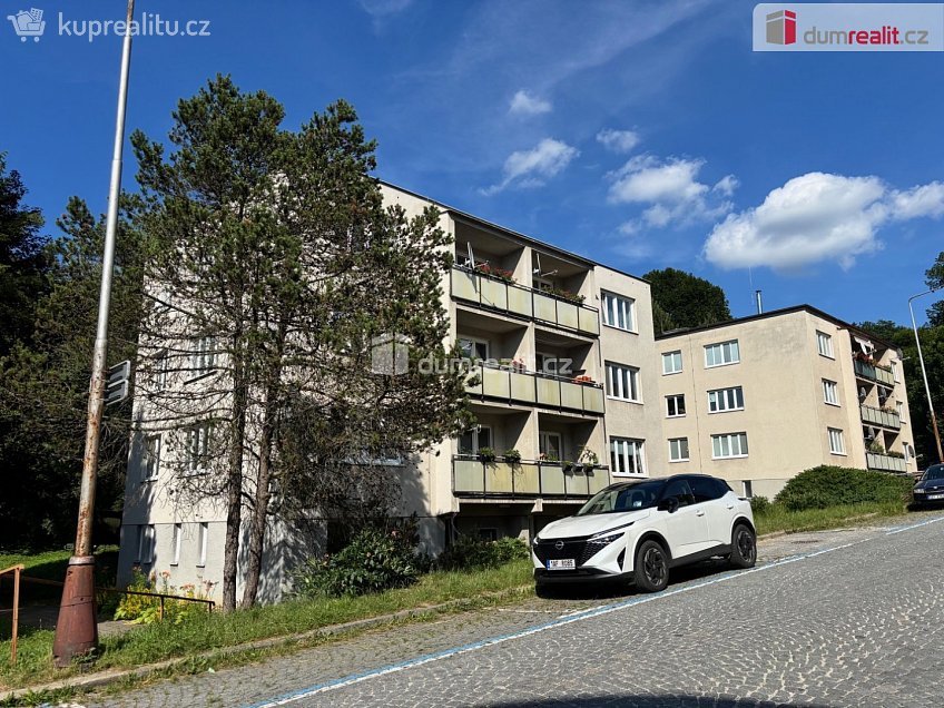 Pronájem bytu 3+1 77 m^2 Solné, Luhačovice 