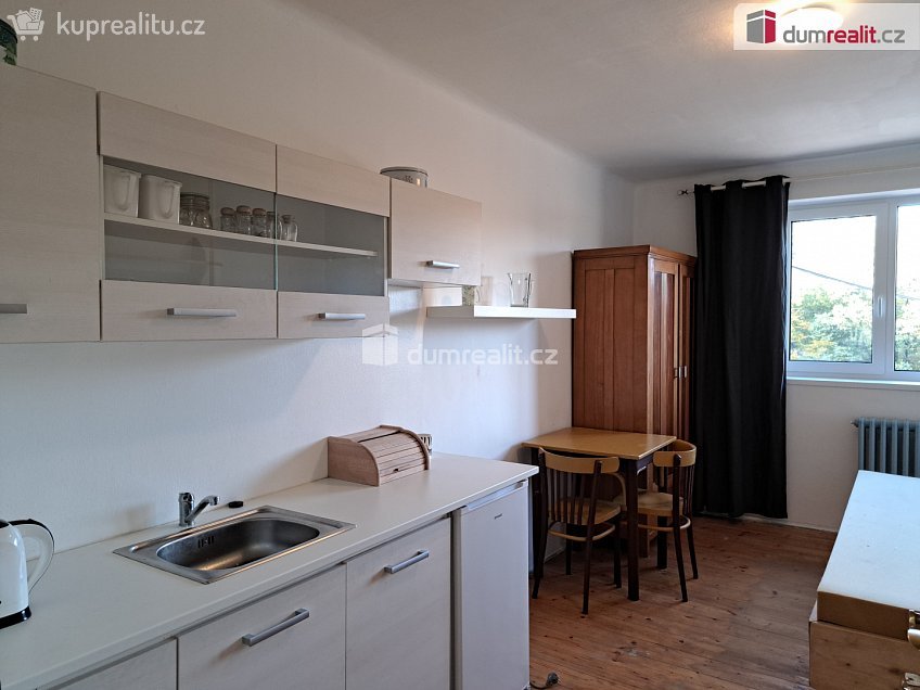 Pronájem bytu 1+kk 15 m^2 Rožnovská, Frenštát pod Radhoštěm 