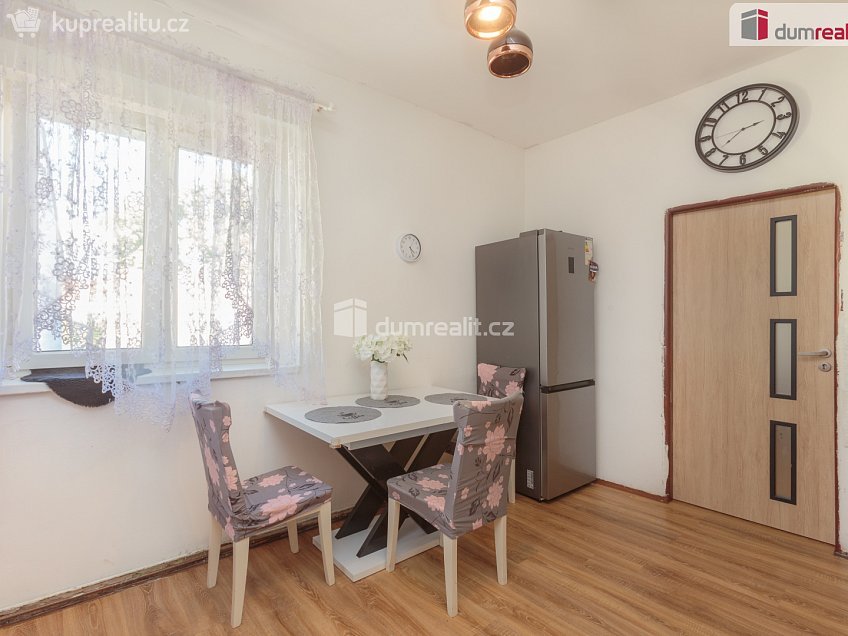 Prodej  rodinného domu 360 m^2 5. května, Králův Dvůr 