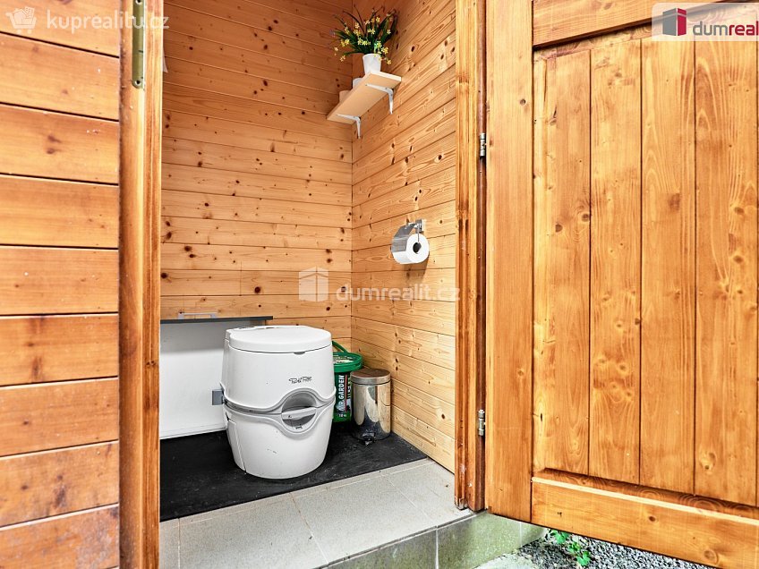 Prodej  chaty 398 m^2 Krokova, Karlovy Vary 