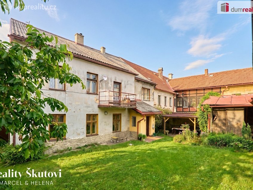 Prodej  rodinného domu 350 m^2 Kollárova, Cvikov 