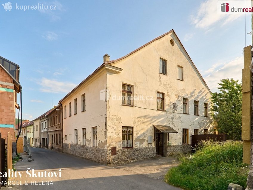 Prodej  rodinného domu 350 m^2 Kollárova, Cvikov 