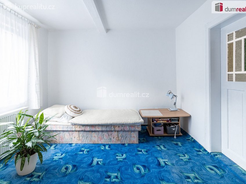 Prodej  rodinného domu 80 m^2 Stříbrná, Stříbrná 
