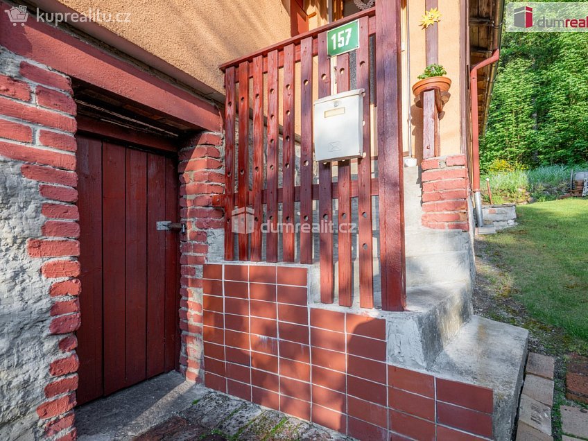 Prodej  rodinného domu 80 m^2 Stříbrná, Stříbrná 