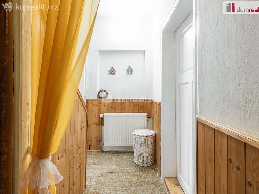 Prodej  rodinného domu 80 m^2 Stříbrná, Stříbrná 