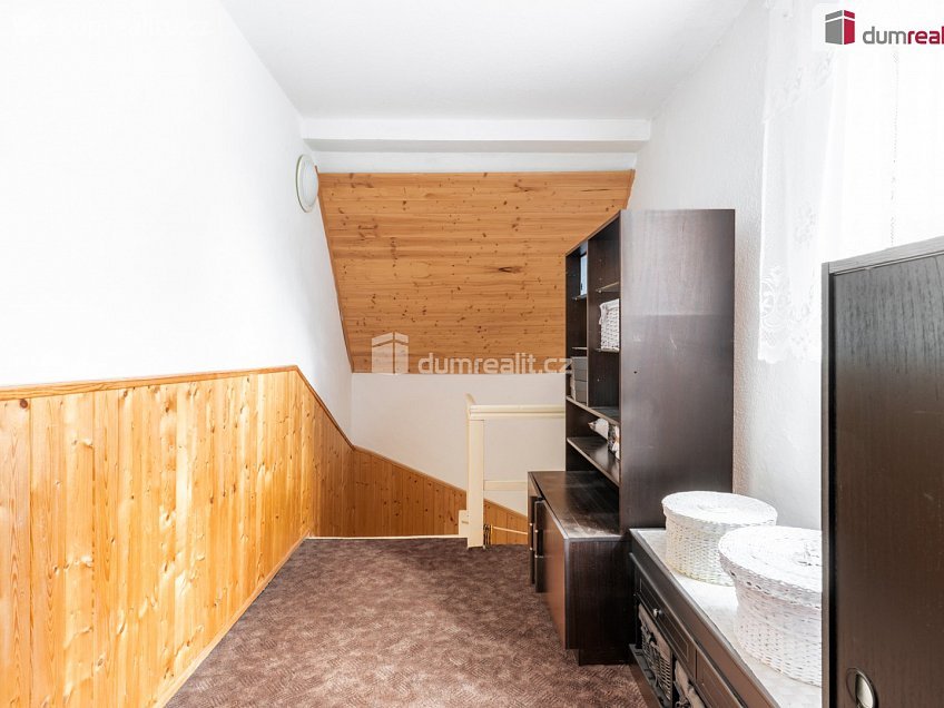 Prodej  rodinného domu 80 m^2 Stříbrná, Stříbrná 