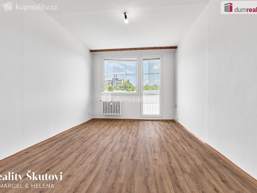 Prodej bytu 2+kk 40 m^2 Teplická, Praha 9 