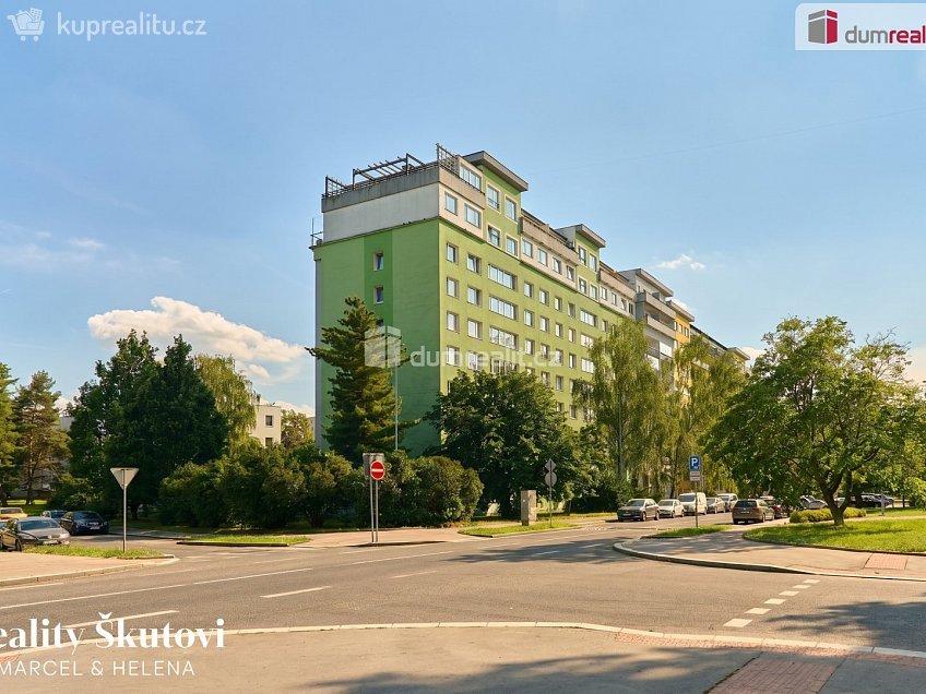 Prodej bytu 2+kk 40 m^2 Teplická, Praha 9 