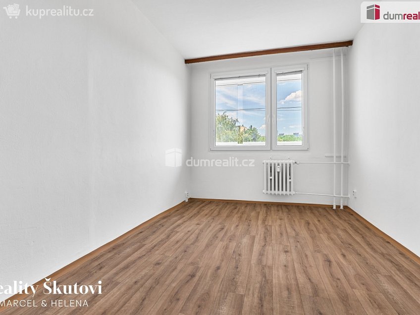 Prodej bytu 2+kk 40 m^2 Teplická, Praha 9 