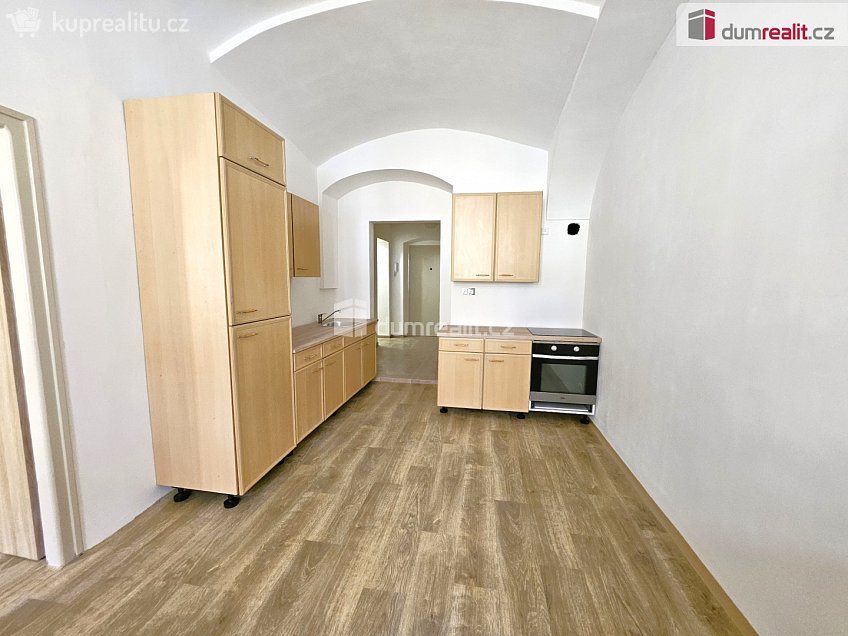 Pronájem bytu 1+1 59 m^2 Komenského, Terezín 