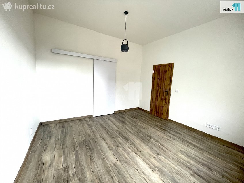 Prodej bytu 3+kk 75 m^2 Sokolovská, Karlovy Vary 