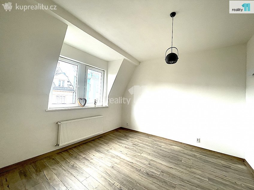 Prodej bytu 3+kk 75 m^2 Sokolovská, Karlovy Vary 