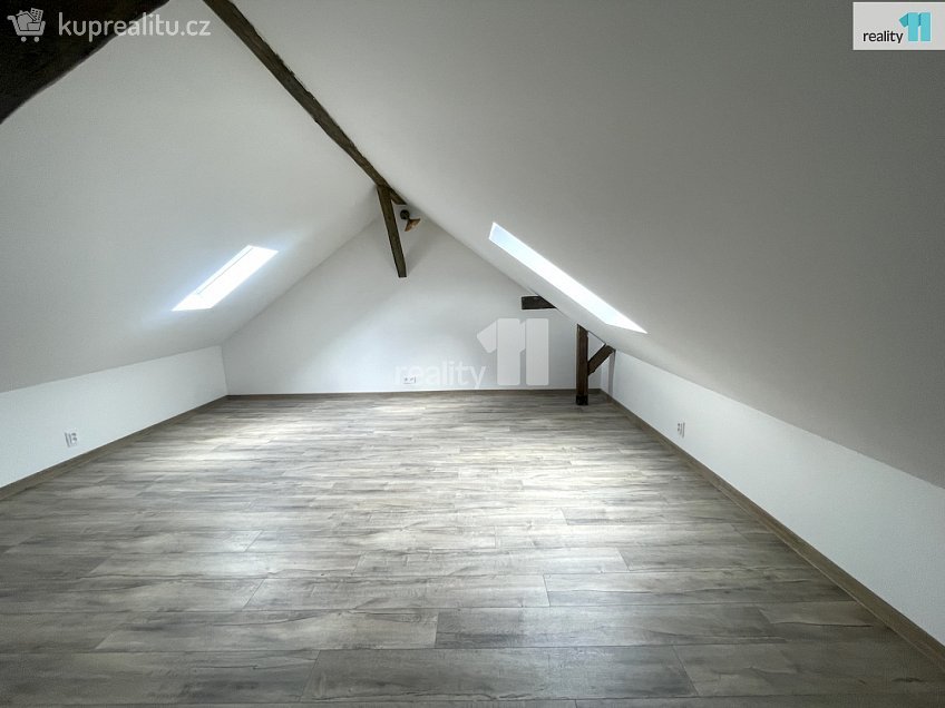 Prodej bytu 3+kk 75 m^2 Sokolovská, Karlovy Vary 