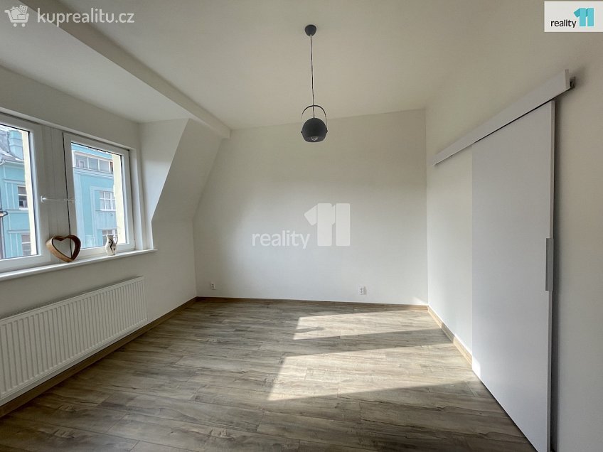 Prodej bytu 3+kk 75 m^2 Sokolovská, Karlovy Vary 
