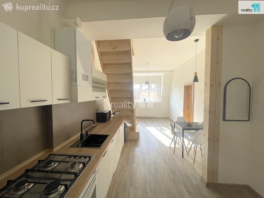 Prodej bytu 3+kk 75 m^2 Sokolovská, Karlovy Vary 