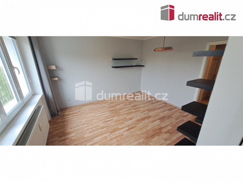 Pronájem bytu 2+kk 50 m^2 Pod Královkou, Praha 6 