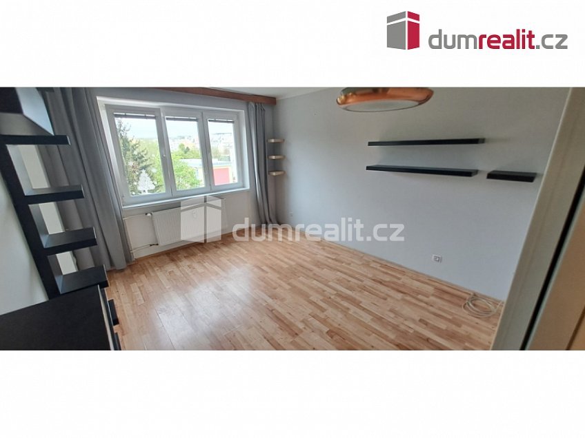 Pronájem bytu 2+kk 50 m^2 Pod Královkou, Praha 6 