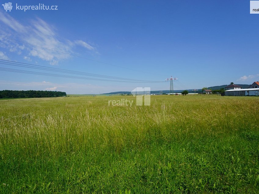 Pronájem  skladu 328 m^2 Svojkovice, Svojkovice 