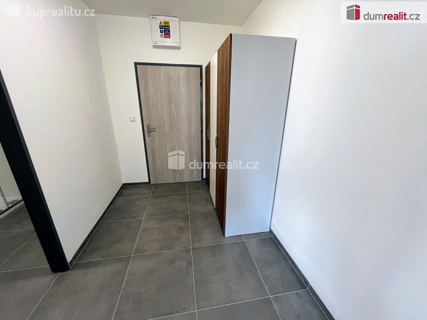 Pronájem bytu 2+kk 43 m^2 Osvobození, Slavičín 
