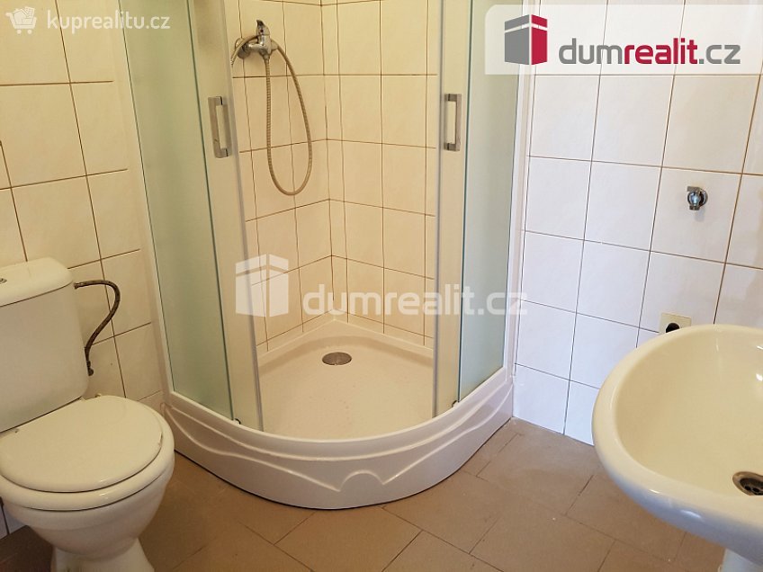 Pronájem bytu 1+kk 40 m^2 Na Zlaté stoce, České Budějovice 