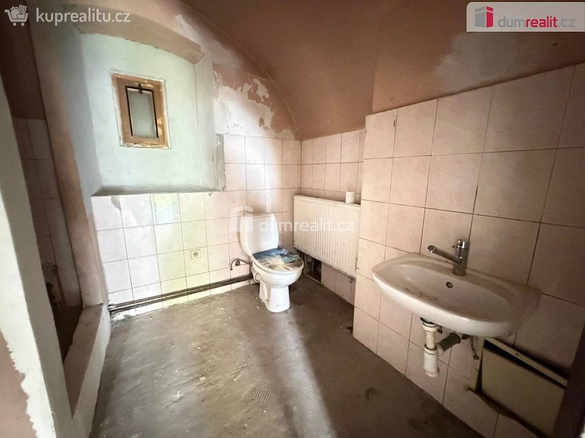 Prodej  rodinného domu 127 m^2 Podbořany, Podbořany 
