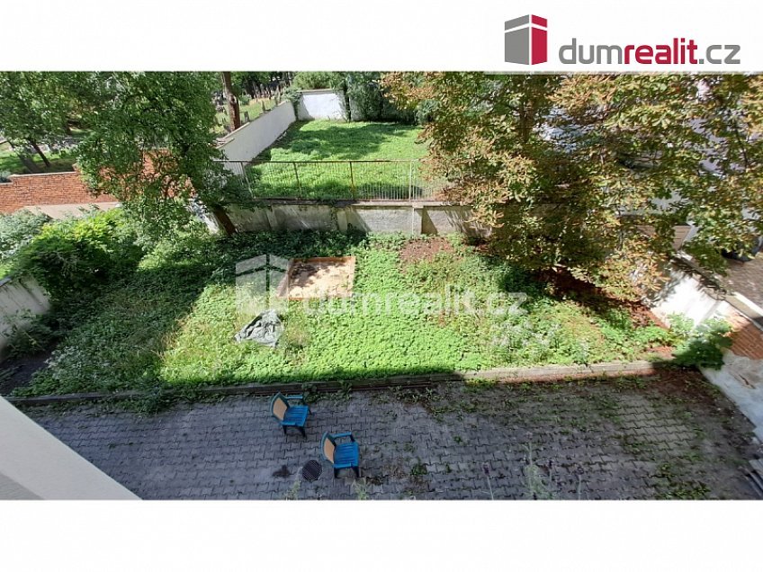Pronájem bytu 2+kk 45 m^2 Čajkovského, Praha 3 