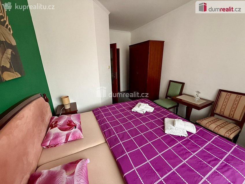 Prodej  ubytovacího zařízení 739 m^2 Hlavní třída, Mariánské Lázně 