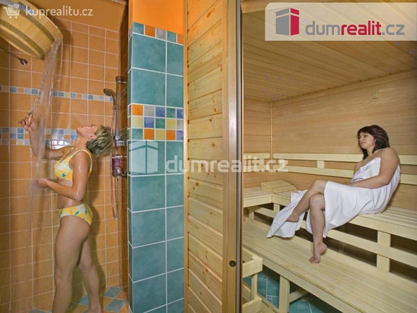 Prodej  ubytovacího zařízení 739 m^2 Hlavní třída, Mariánské Lázně 