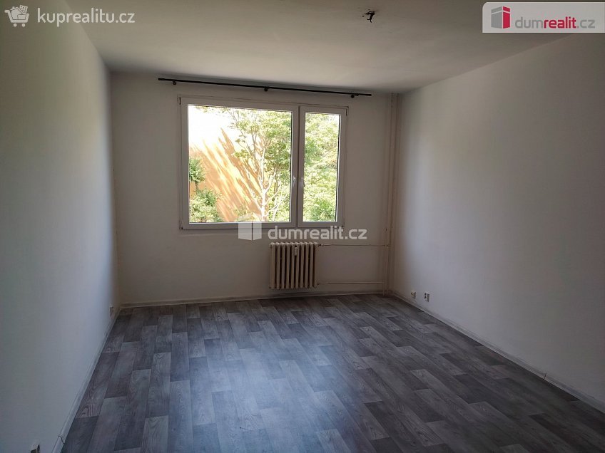 Pronájem bytu 1+kk 25 m^2 Želenická, Děčín 