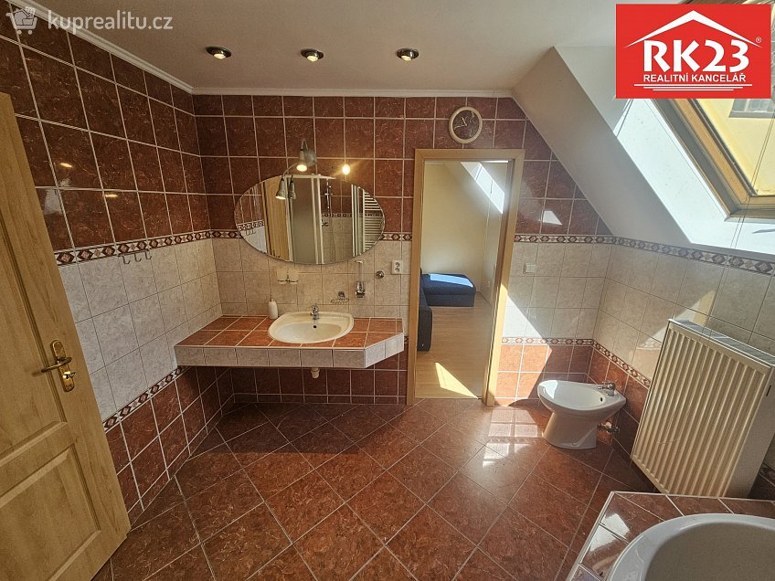 Prodej bytu 3+kk 65 m^2 Třebízského 208, Mariánské Lázně 