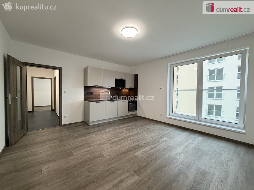 Pronájem bytu 2+kk 48 m^2 Rolavská, Karlovy Vary 