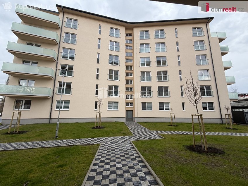 Pronájem bytu 2+kk 48 m^2 Rolavská, Karlovy Vary 