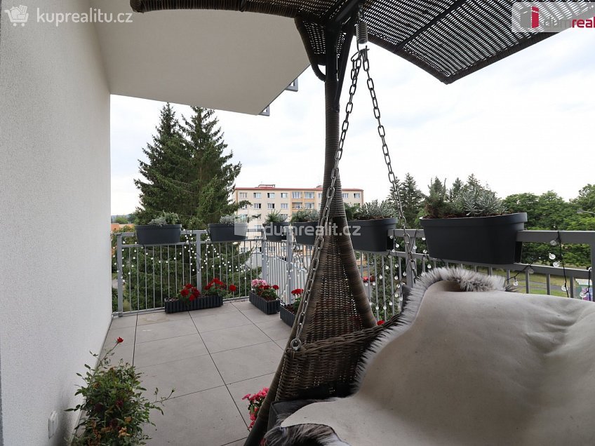 Pronájem bytu 3+kk 86 m^2 Šumavská, Karlovy Vary 