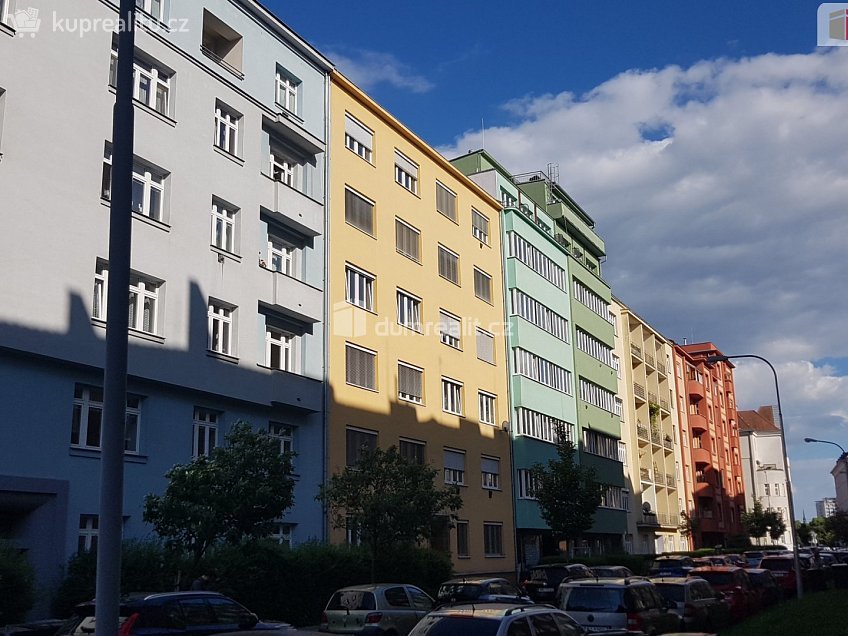 Prodej bytu 1+1 35 m^2 Tučkova, Brno 