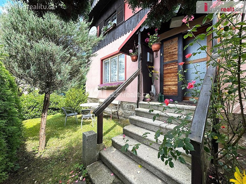 Prodej  rodinného domu 130 m^2 Šindelová, Šindelová 