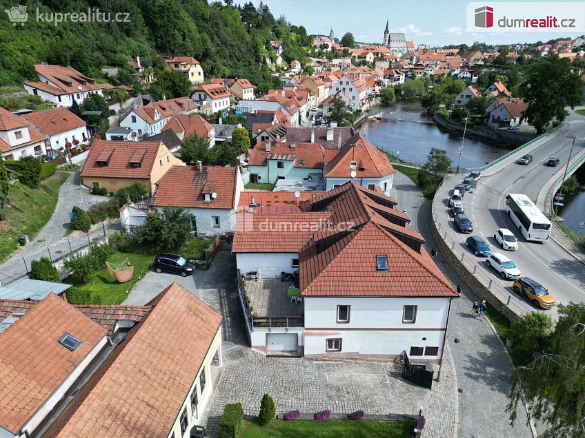 Pronájem bytu 2+1 56 m^2 Dělnická, Český Krumlov 