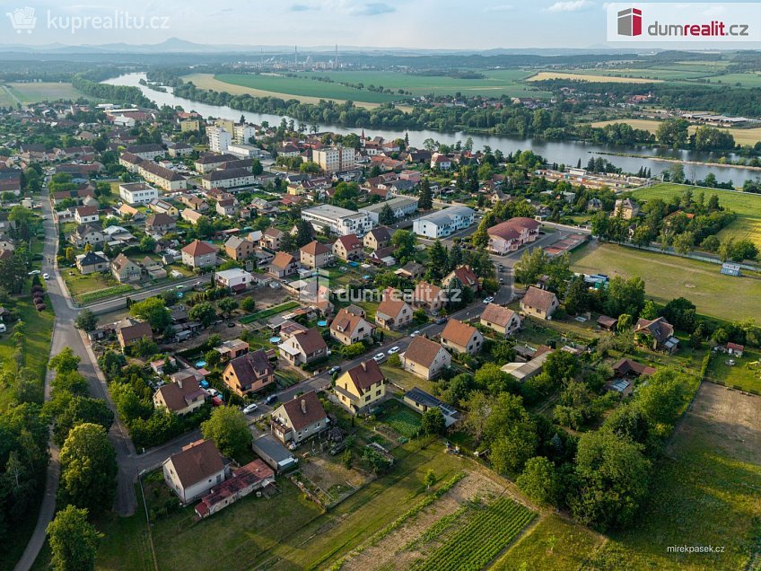 Prodej  rodinného domu 110 m^2 Horní Počaply, Horní Počaply 