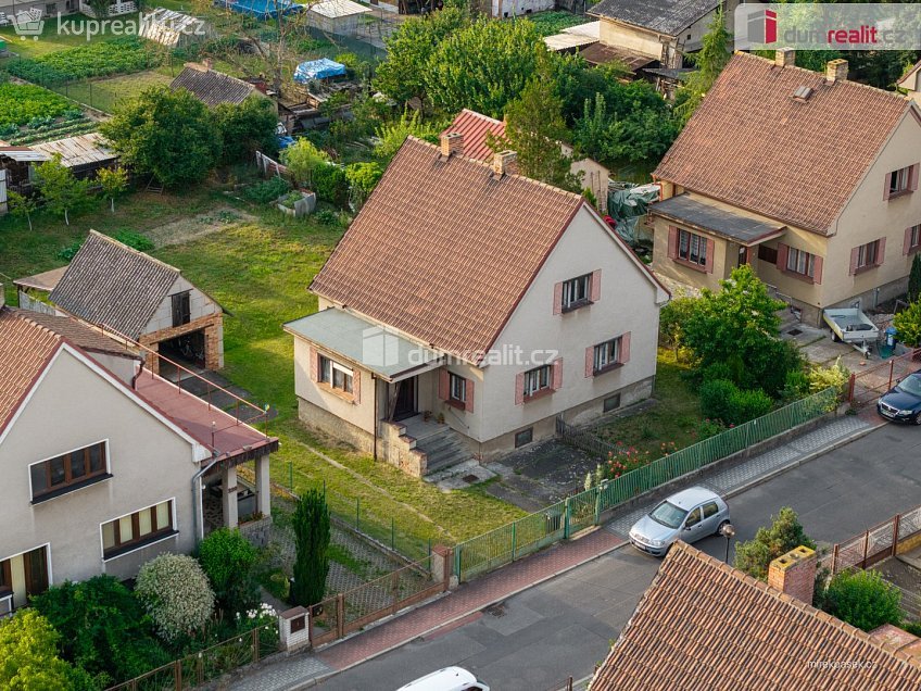 Prodej  rodinného domu 110 m^2 Horní Počaply, Horní Počaply 