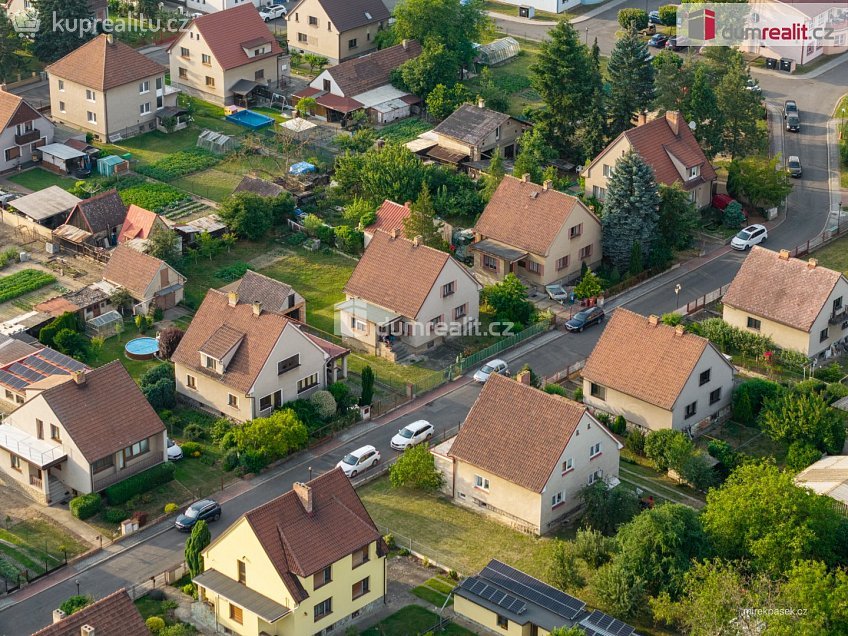 Prodej  rodinného domu 110 m^2 Horní Počaply, Horní Počaply 