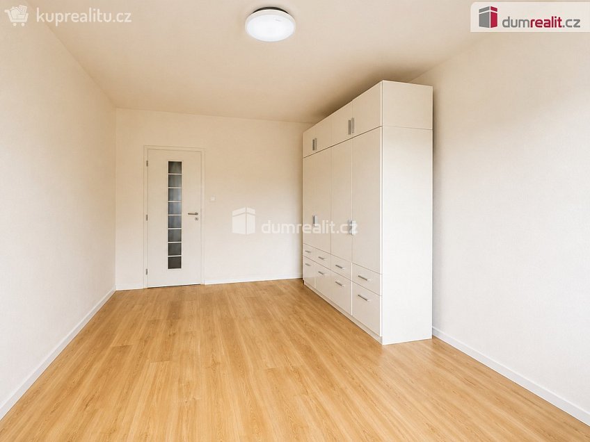 Pronájem bytu 2+1 65 m^2 Plynárenská, Ústí nad Labem 